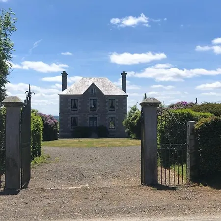 La Maison Ruth بيت للعطل