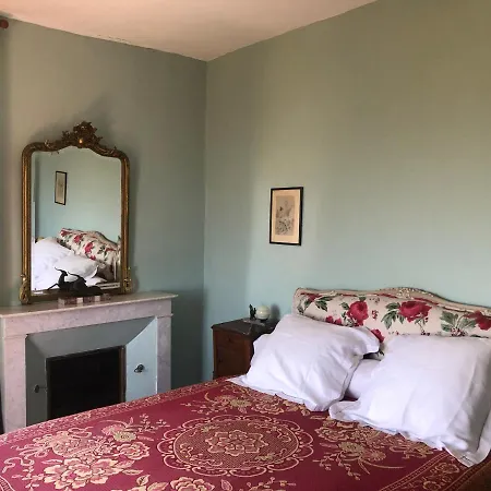 La Maison Ruth Сasa de vacaciones Montbray