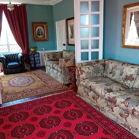 بيت للعطل La Maison Ruth Montbray